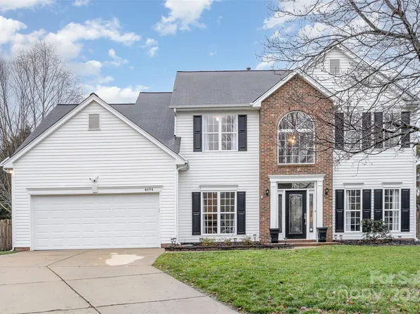 4694 Dalton Ct NW, Concord, NC 28027