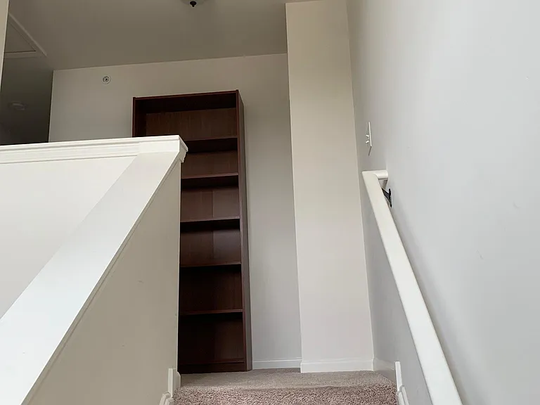 1462 Manning Ave — Photo 19