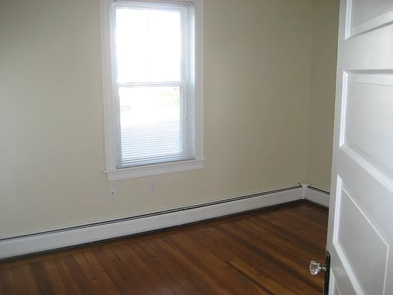 38 Bay View Ave #2 — Photo 12