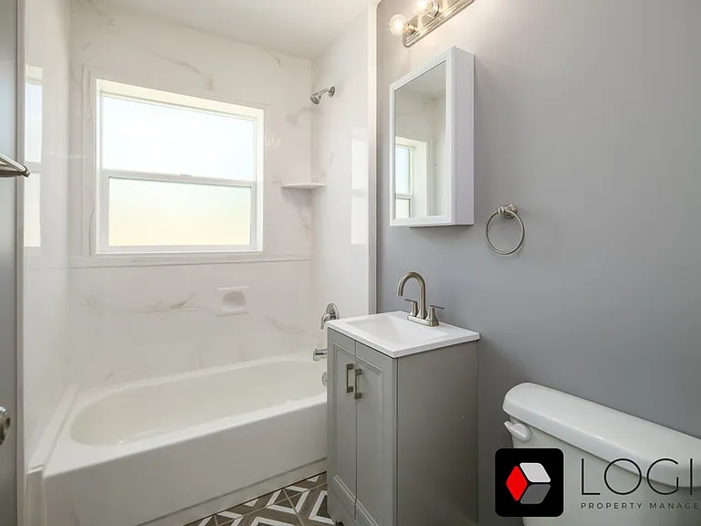 4050 S Porter Ave — Photo 12