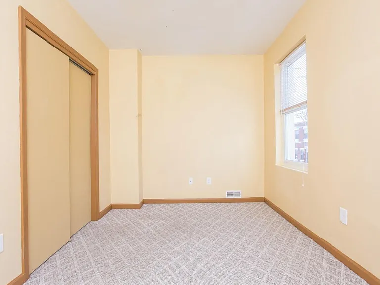 2545 Ellsworth St — Photo 17