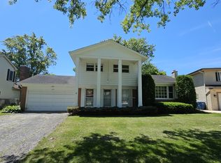 400 E Allison St, Elmhurst, IL 60126