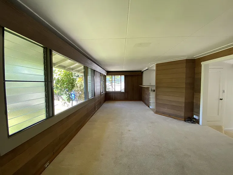 55 Akamu Pl — Photo 6