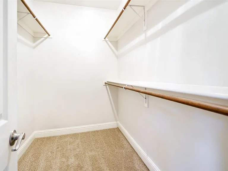 5836 La Vista Dr — Photo 16