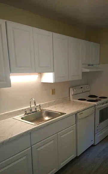 Brookgate Apartments — Photo 2