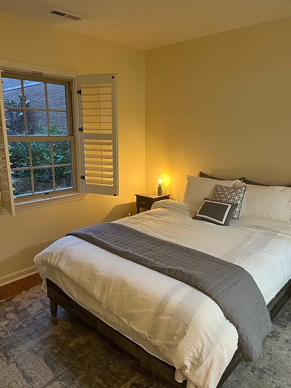 1 bed, 625 sqft, $3,000 — Photo 2