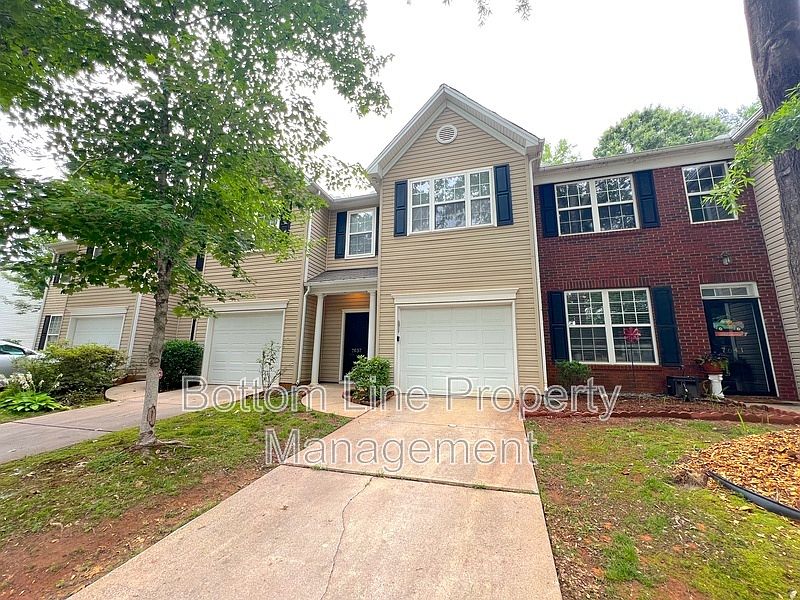 1st image of 7637 Abigail Glen Dr