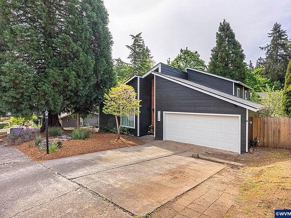3rd image of 1128 Willow Creek Dr NW