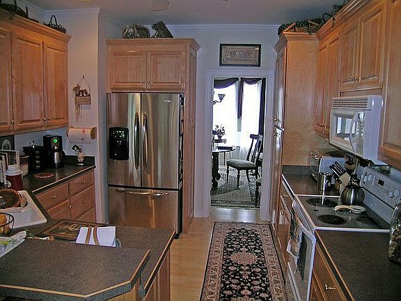 Gourmet Kitchen