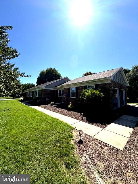 2nd image of 106 Wortham Ln