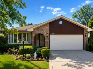 9708 S 81st Ave, Palos Hills, IL 60465