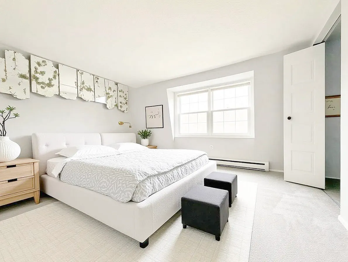 2 bed, 1.5 bath, 1160 sqft, $2,750 — Photo 2