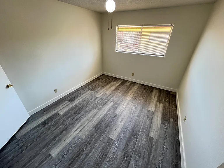 408 N M St #A — Photo 2