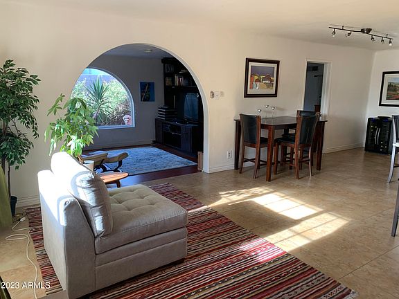 3rd image of 4311 N 15TH Drive