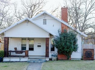 705 S Jackson St, Mcgregor, TX 76657