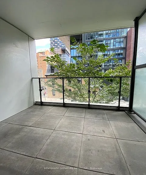 77 Shuter St #209 — Photo 9