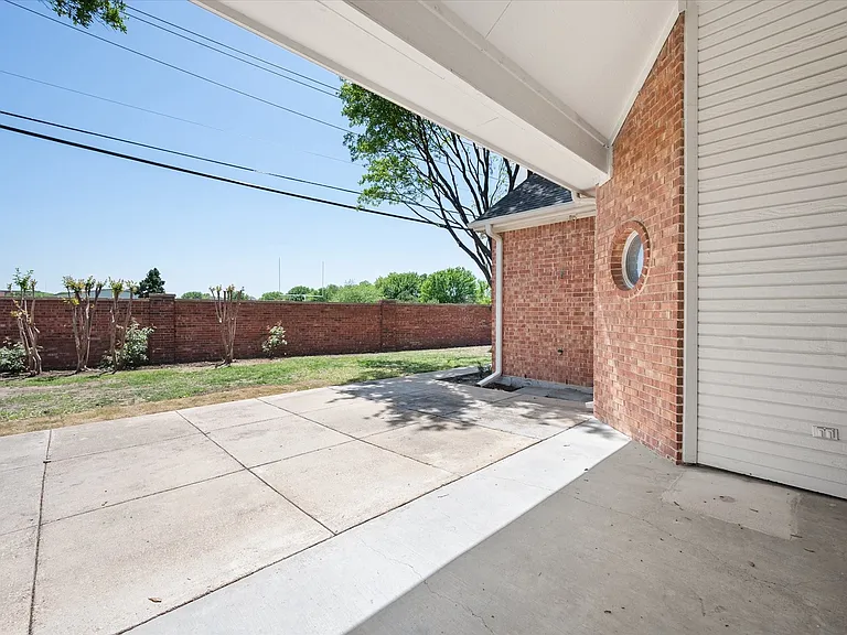 1106 Brook Arbor Dr — Photo 21