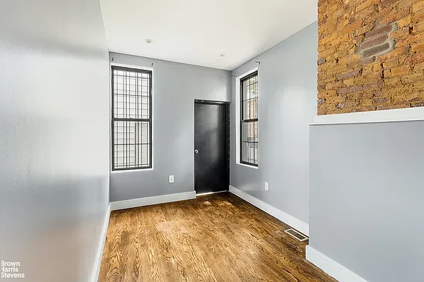 Rented by Brown Harris Stevens | media 20