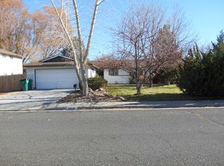 2850 Randolph Dr, Reno, NV 89502