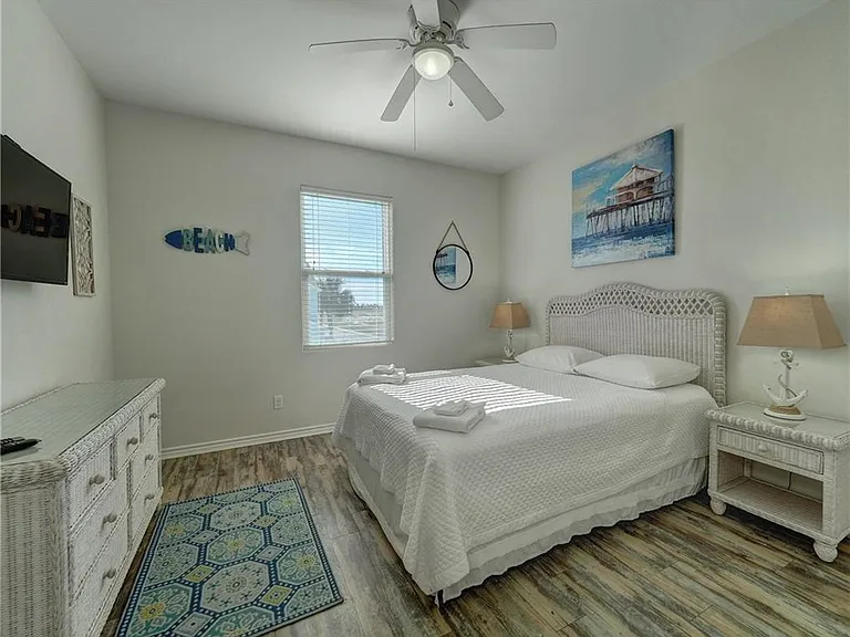 15102 Dory Dr — Photo 10