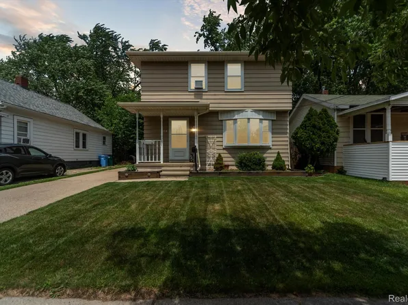 1314 Berten St, Lansing, MI 48910