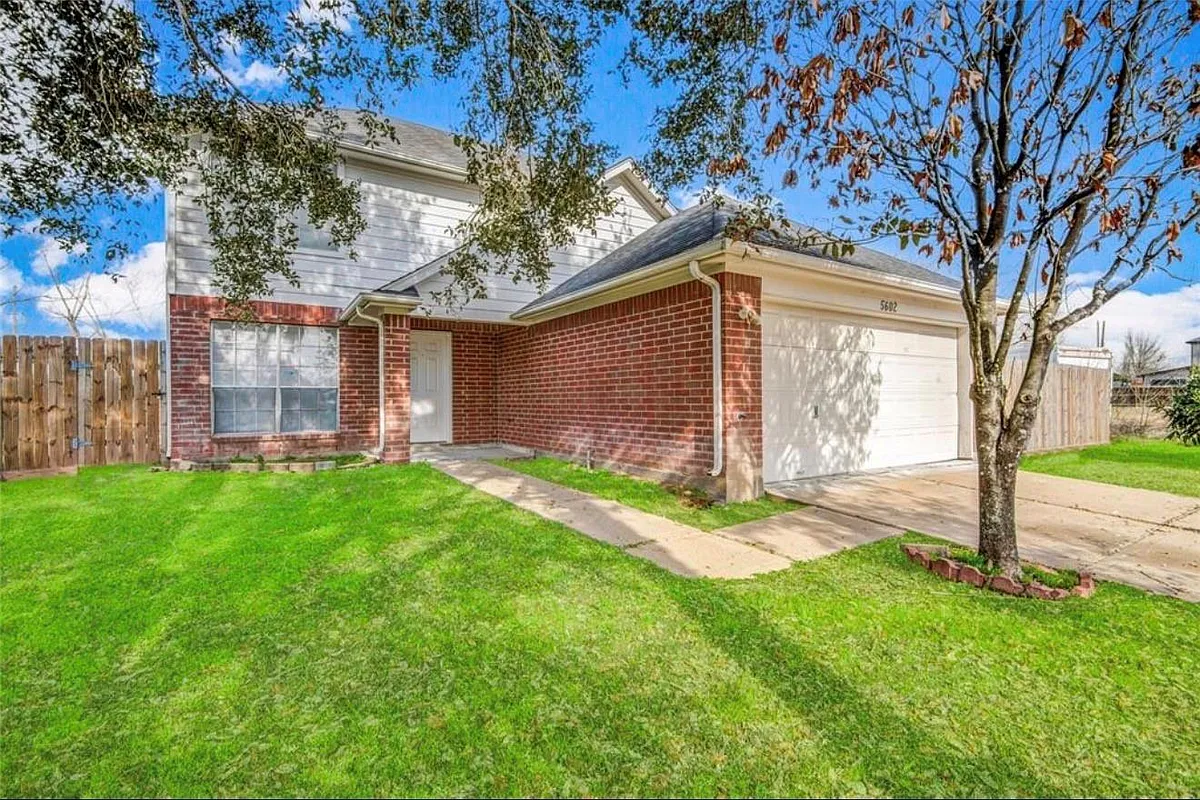 Building Photo - 5602 Ingomar Way