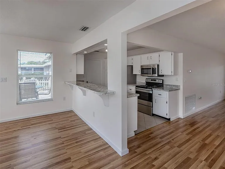 1215 Mango Ave — Photo 20