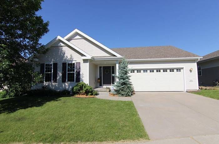 Welcome to Ice Age Falls!