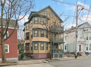 16 Luongo Sq, Providence, RI 02903