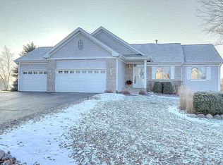 2957 Prairie Rd, Belvidere, IL 61008