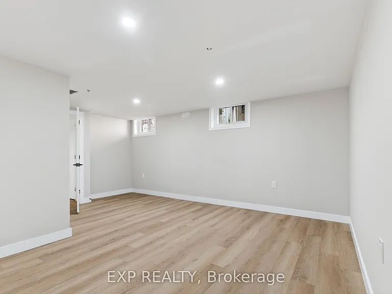 263 Anne St N #3 — Photo 10