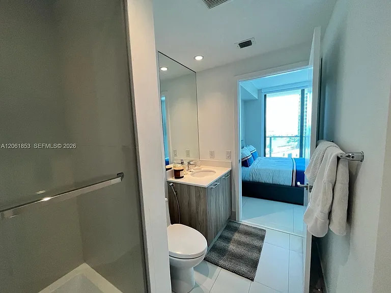 501 NE 31st St #1206 — Photo 7