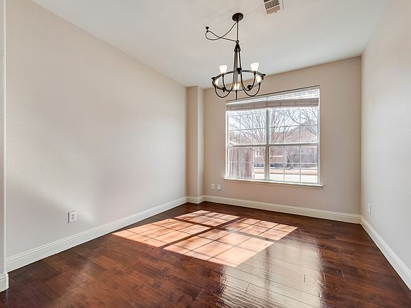 4th image of 5532 Imperial Meadow Dr