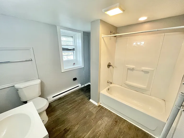 3 Sherman Ave #1 — Photo 7