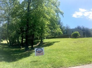 12021 Turnpike Rd, Summersville, WV 26651