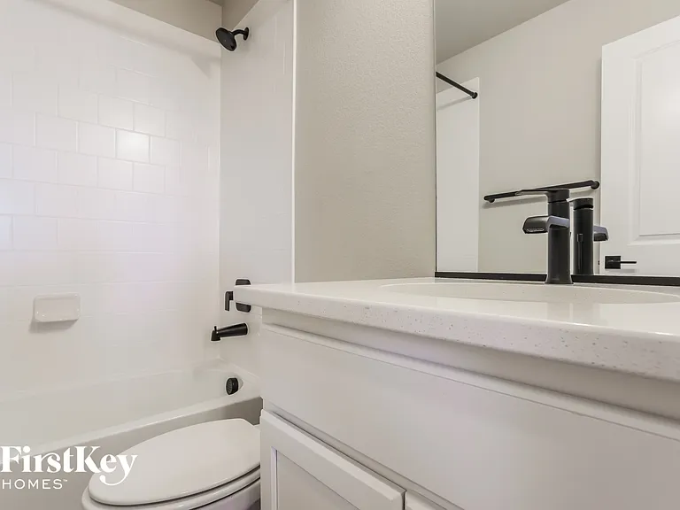10312 Horton Dr — Photo 8