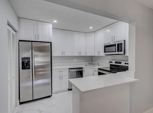 4955 Sable Pine Cir APT A2, West Palm Beach, FL 33417