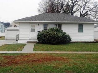 1103 E Ashland Ave, Indianola, IA 50125