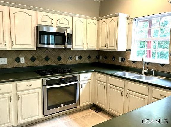 5th image of 6264 Dorsett Woods Dr