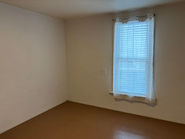 4 bedroom rental in Vancouver — photo 6