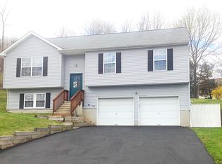 117 Hillside Dr, Hamburg, NJ 07419