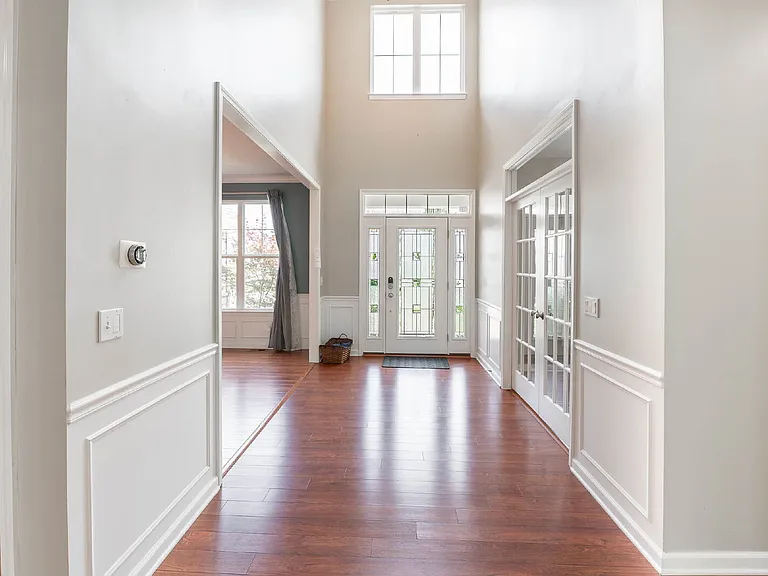 1325 Brentford Ln — Photo 9