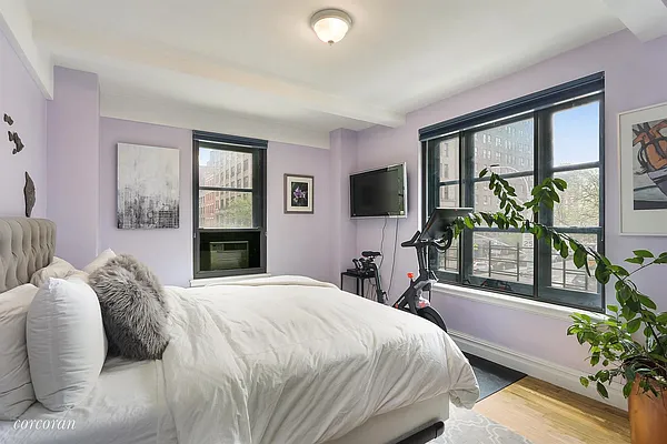 Sold by Corcoran | media 14