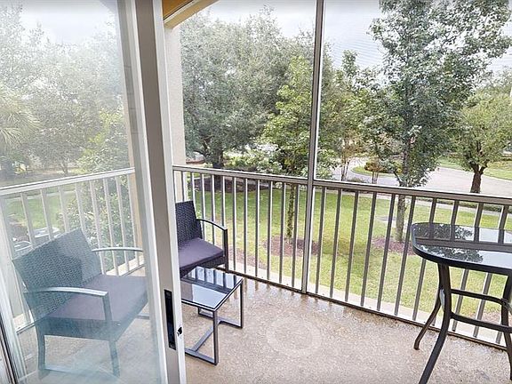 4th image of 7664 COMROW STREET #202