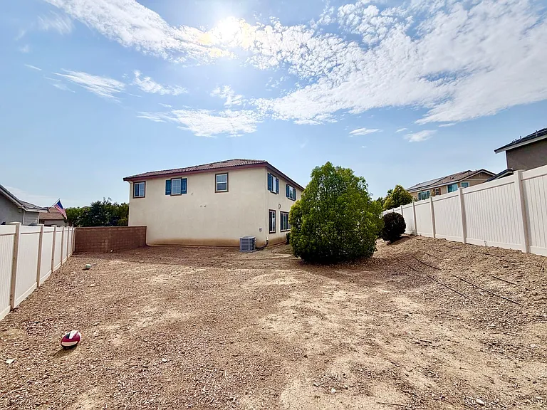 30136 Sutton Ct — Photo 34
