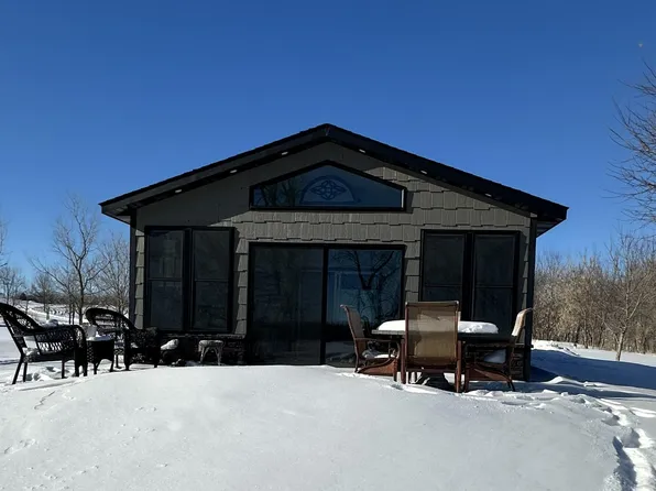 32532 Sawmill Rd, Erhard, MN 56534