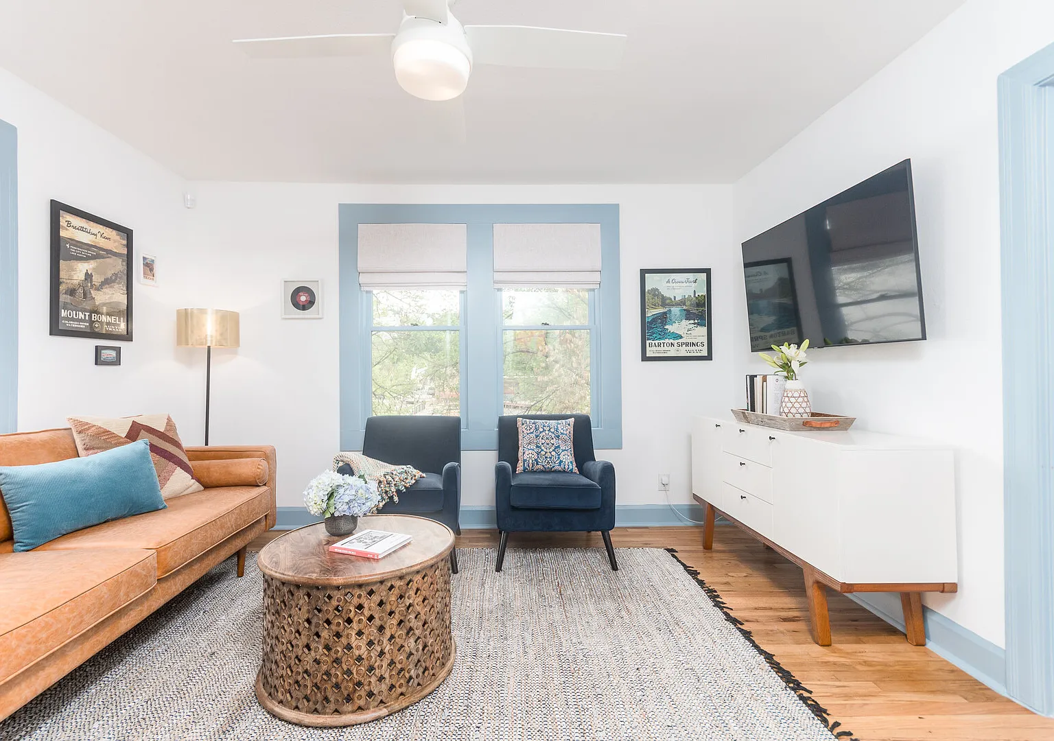 Lively East Austin Apartment — Photo 2