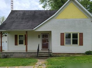 265 W Jefferson St, Cave In Rock, IL 62919