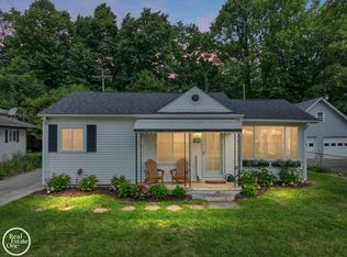 7399 Walbridge Rd, Lexington, MI 48450