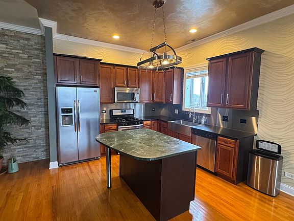 3rd image of 1837 N Harlem Ave APT 3